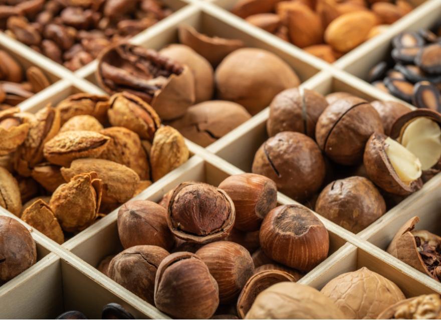 小年 | 堅(jiān)果類是春節(jié)囤年貨必備零食，糖友該怎么吃？