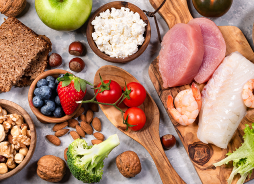 遠(yuǎn)離糖尿病 飲食記住兩個字：“雜”和“少”